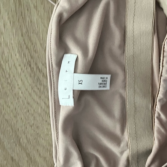 Tank top with inside bra - Picture 2 of 3